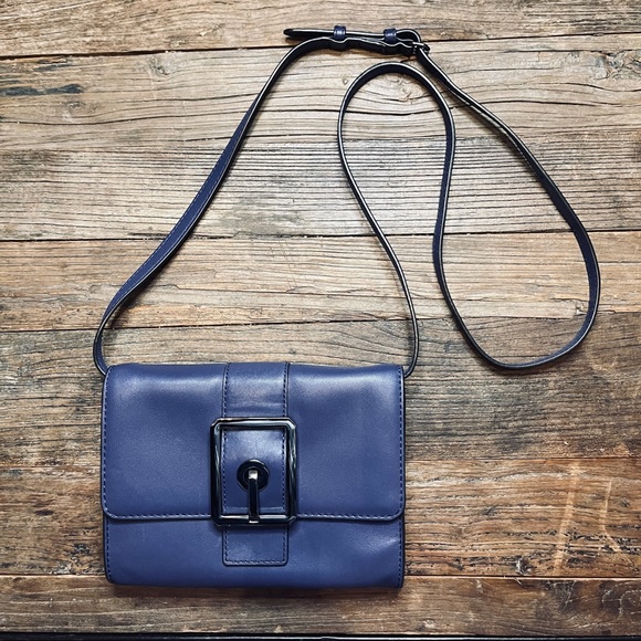 Rebecca Minkoff Handbags - Rebecca Minkoff Envelop Convertible Crossbody